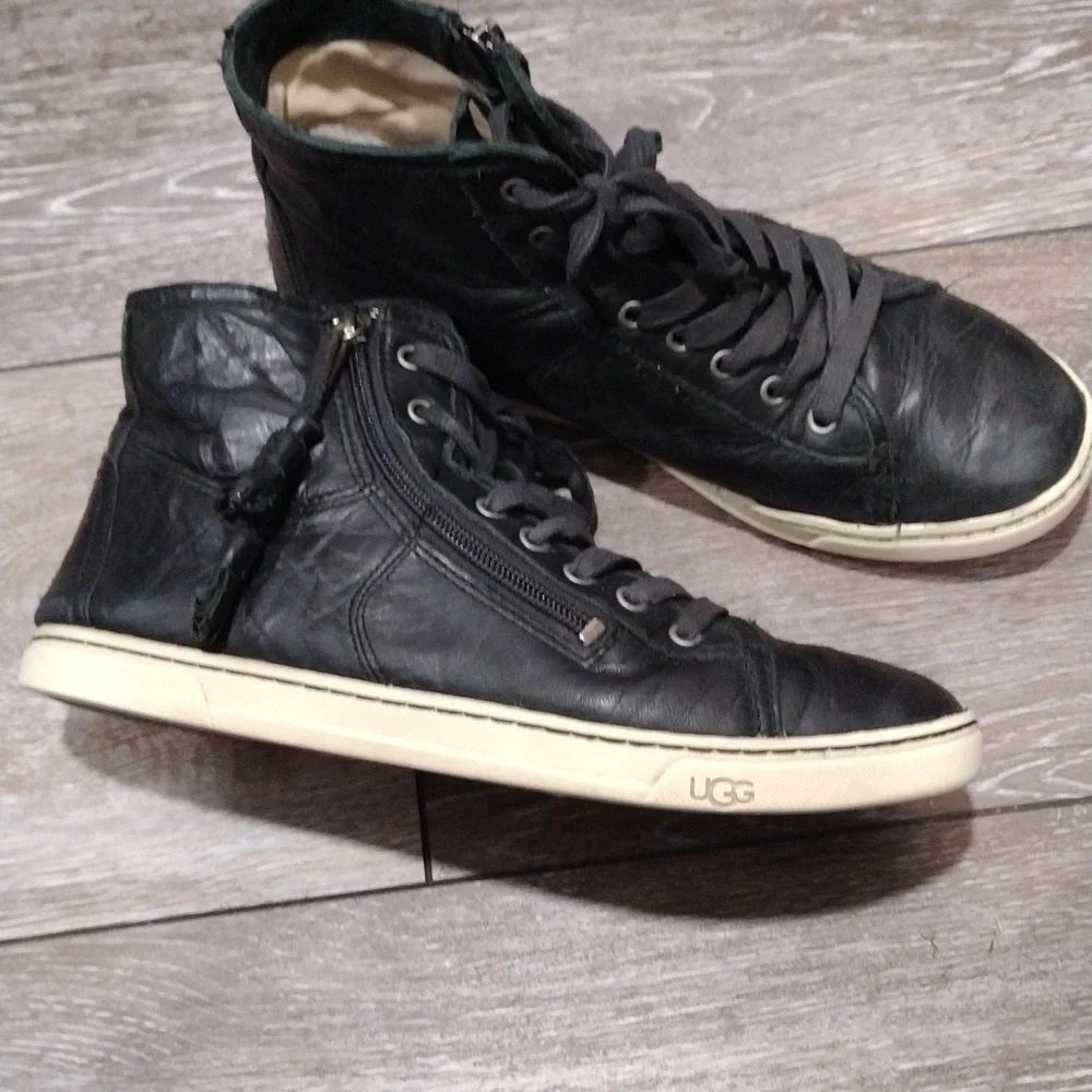 UGG womens black leather zip or lace high top sneakers. Size 8